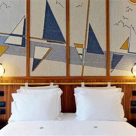 Infinity Hotel By Dukley Budua Esterno foto