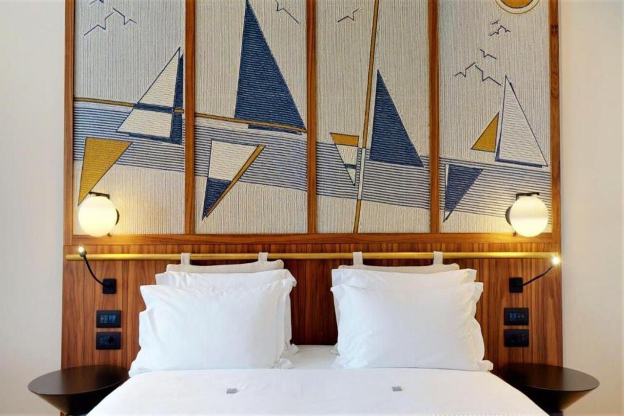 Infinity Hotel By Dukley Budua Esterno foto